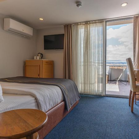 Viva La Vita Hotel Измир Екстериор снимка