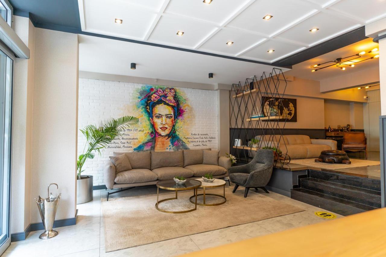 Viva La Vita Hotel Измир Екстериор снимка